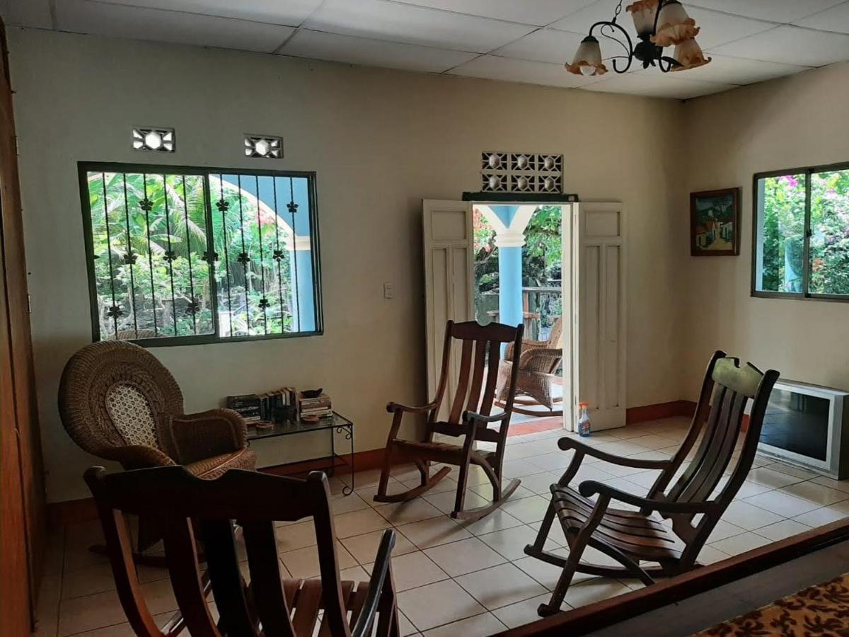 Ometepe House Bed & Breakfast Moyogalpa Exterior photo
