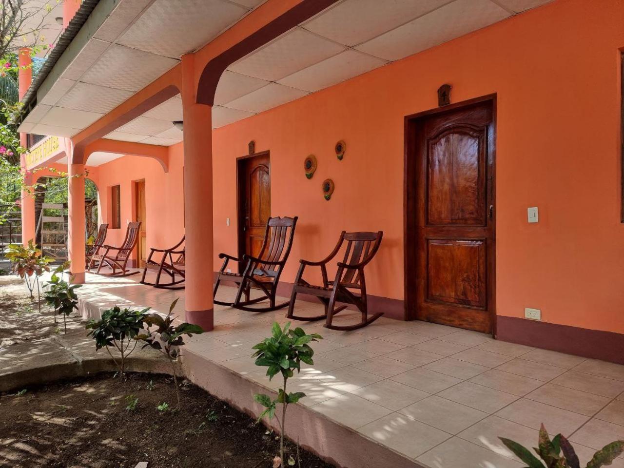 Ometepe House Bed & Breakfast Moyogalpa Exterior photo